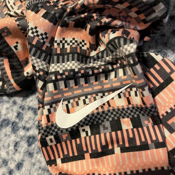 Women’s Nike Pro Dri Fit 1/2 Zip SZ M - Picture 4 of 10